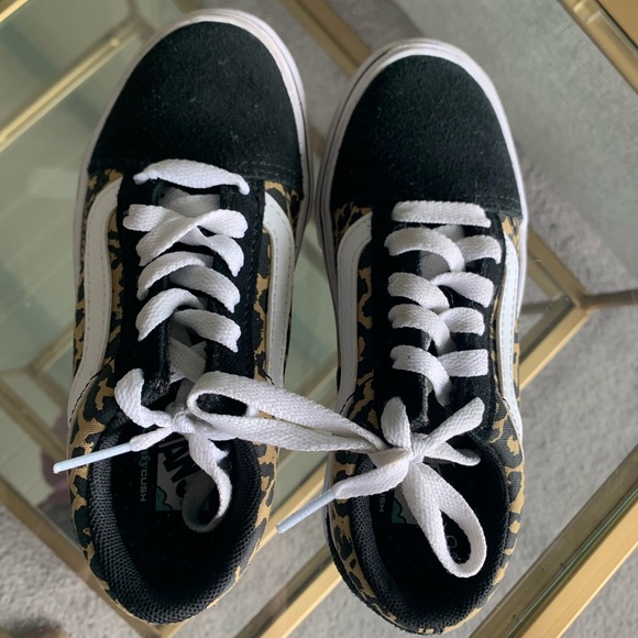 VANS ComfyCush Old Skool Leopard Kids Sneakers EUC - Picture 5 of 11